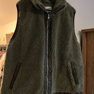 Abercrombie soft Sherpa vest